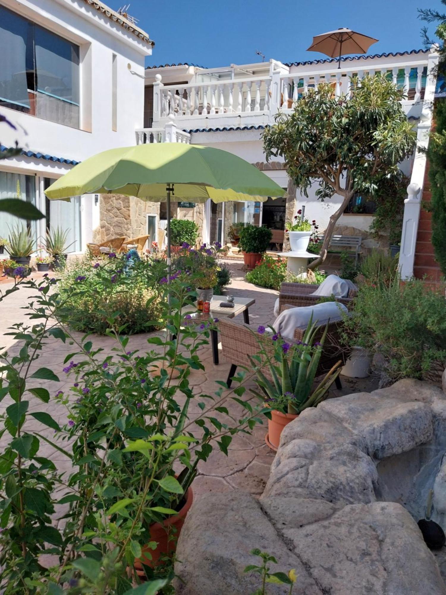 Pension Isla - Couples Only Casas de Cuadra Esterno foto